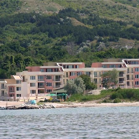 Sea Paradise Apartment Complex Kavarna Exterior photo